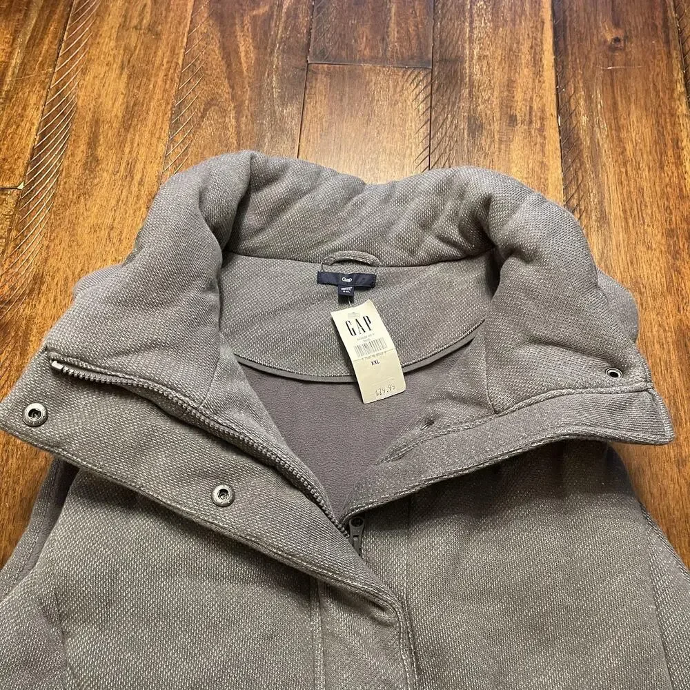 GAP brand item